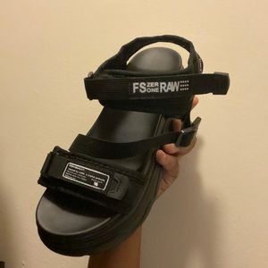 Mid Platform Sandals (Black)